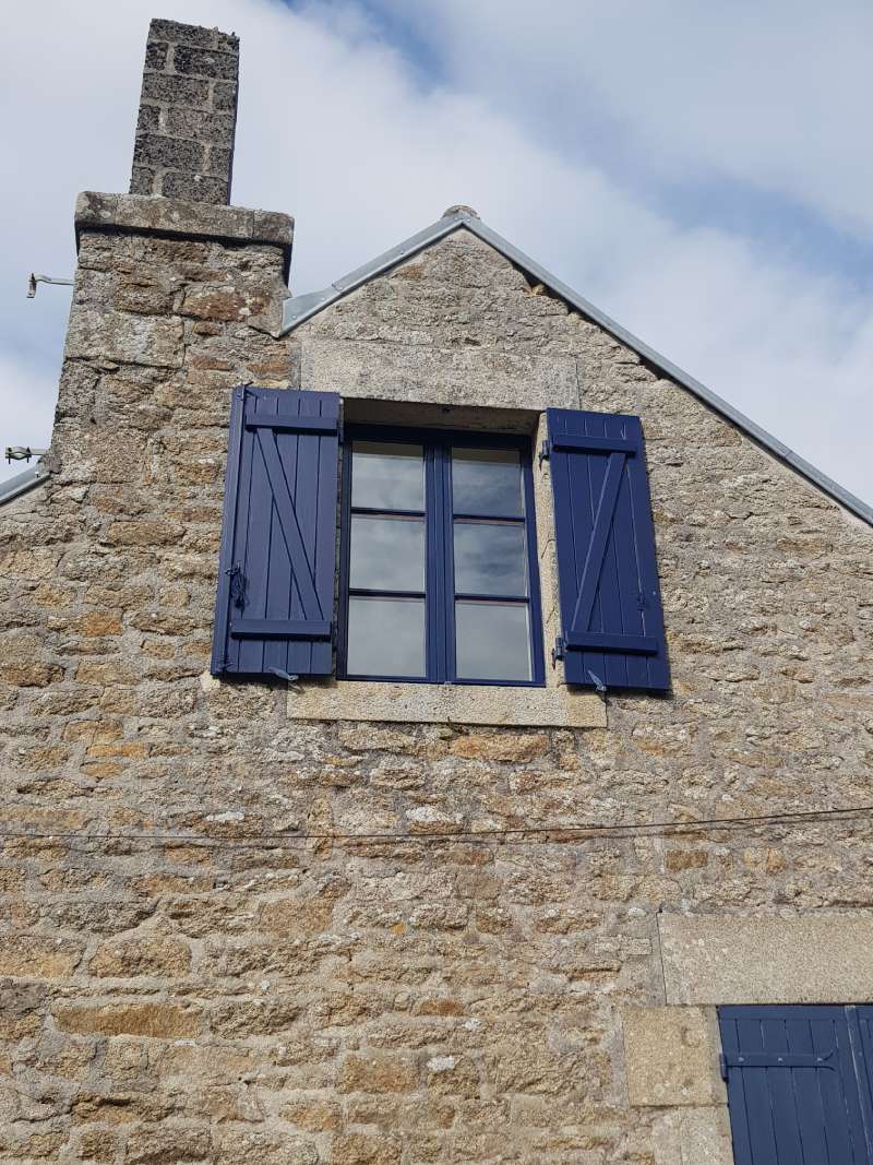 Bunte Fensterläden